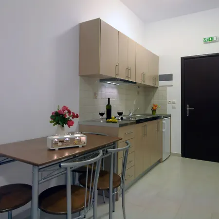 Anatoli Aparthotel 3*