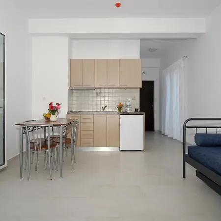 Hotel de apartamente Anatoli 3*