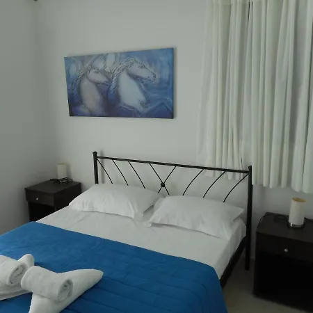 Lägenhetshotell Anatoli 3*
