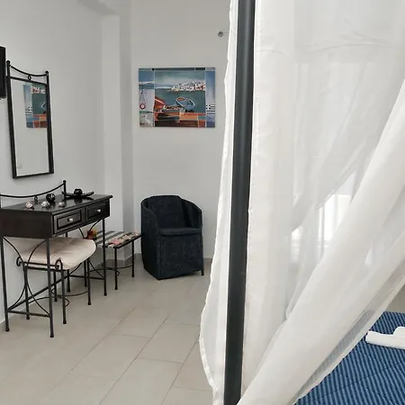 Aparthotel Anatoli