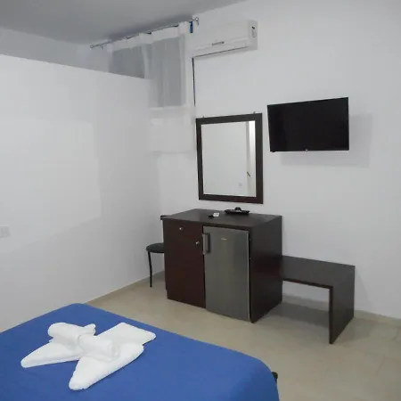Anatoli Aparthotel 3*
